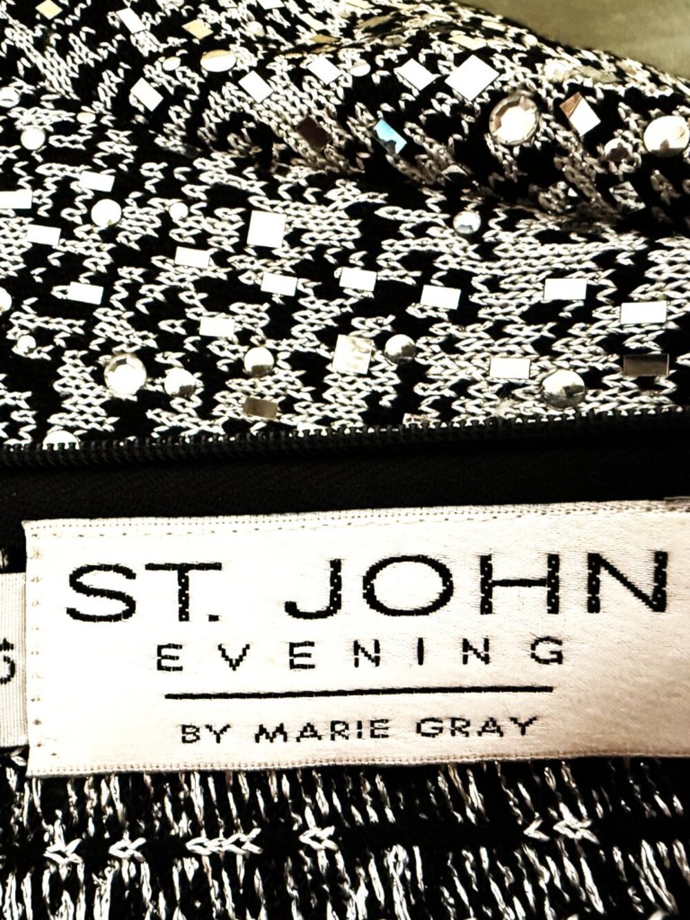 Excellent St John Ombre Silver to fading Black Evening Dress sz 12 WOW - Picture 9 of 11